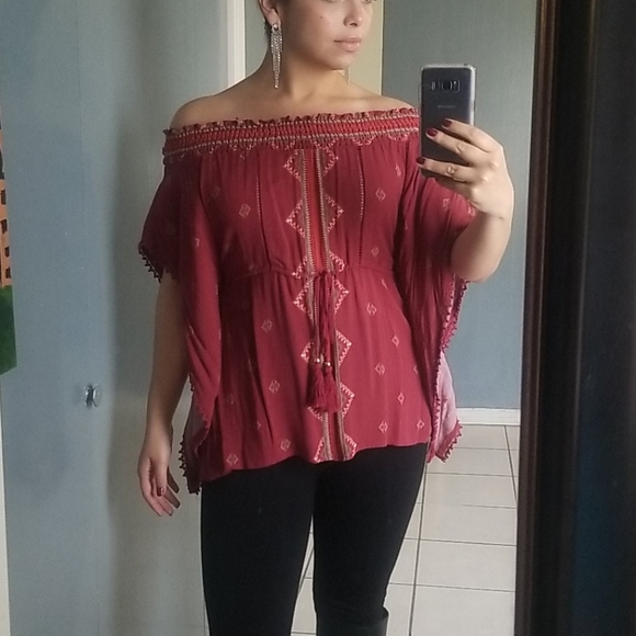 C+J Collection off-shoulder boho top - Picture 1 of 6